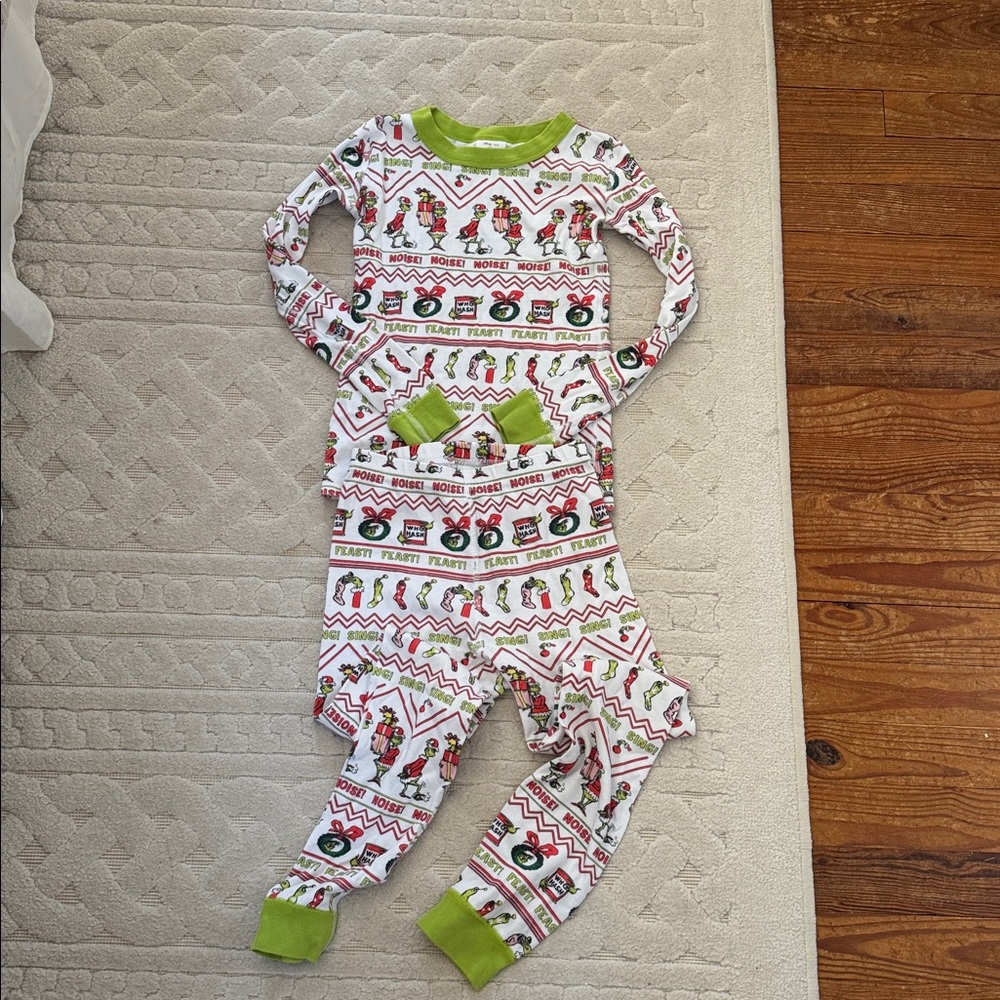 Hannah Anderson Grinch holiday pajamas